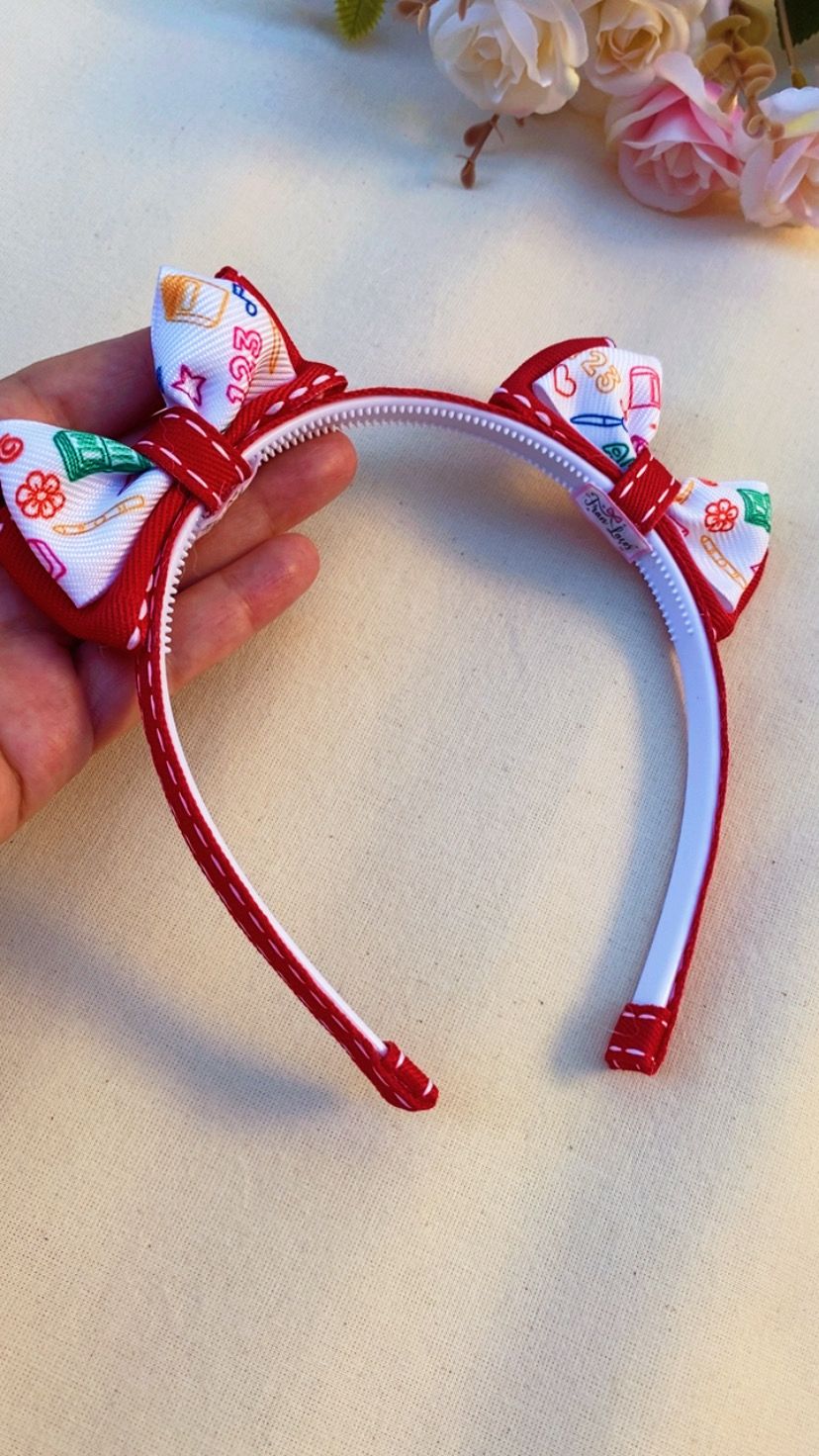 TIARA NINA DOIS LACINHOS